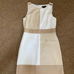 white house black market tan and white block dress - size 2